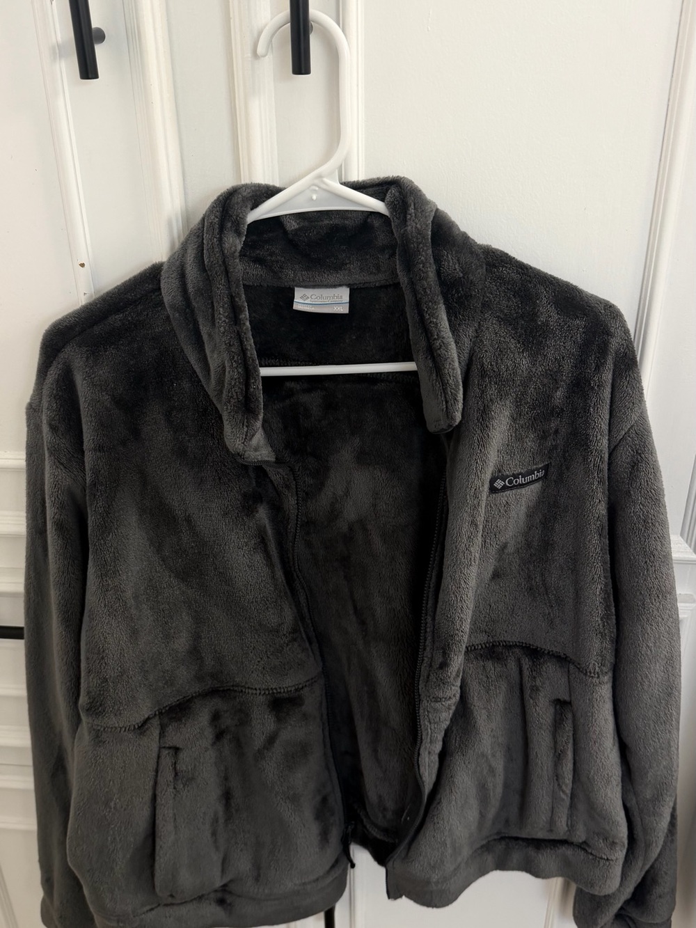 Columbia Women's Plush Teddy Jacket — Charcoal
